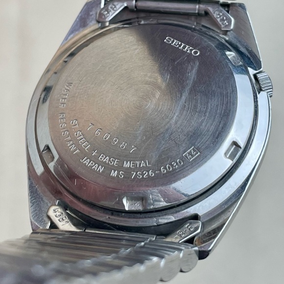 Seiko 5 Vintage 1997 Automatic Full Lume Dial 7S26-6030 -  Needs Regulation - Picture 11 of 14